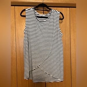 Maternity/Breastfeeding Top